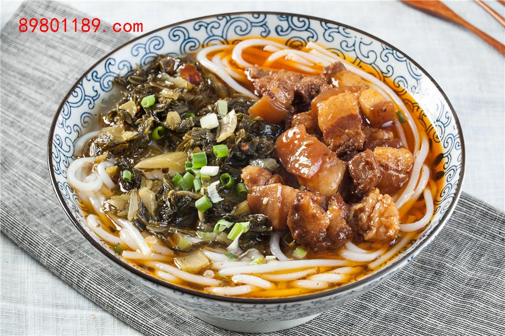 红烧肉酸菜粉-