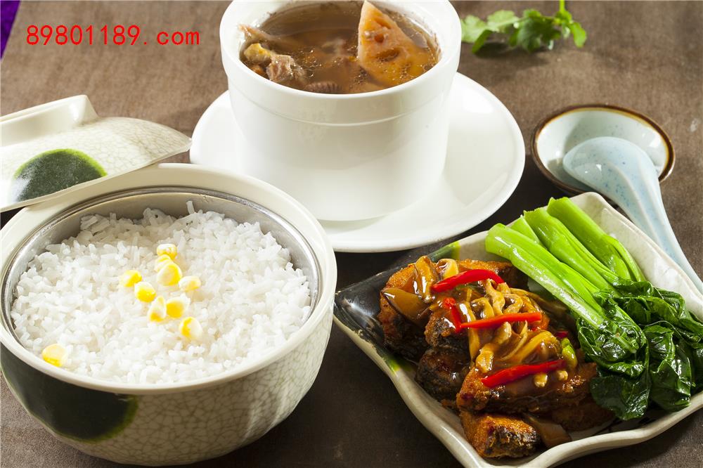 红烧鱼块饭套餐
