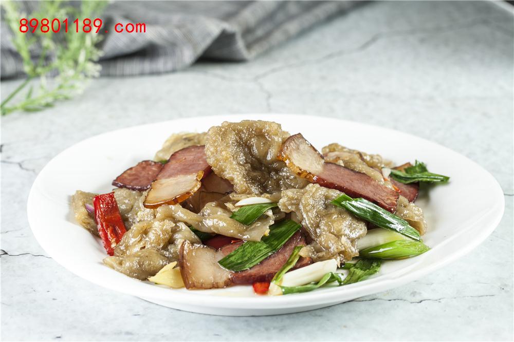 红薯粉炒腊肉-