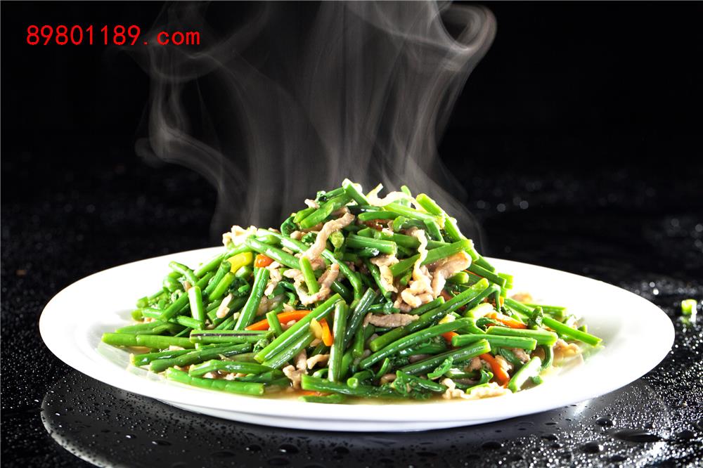 肉丝炒山野菜