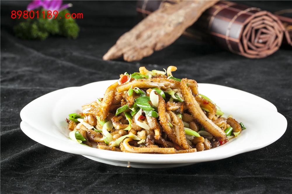 腊八豆炒牛肚