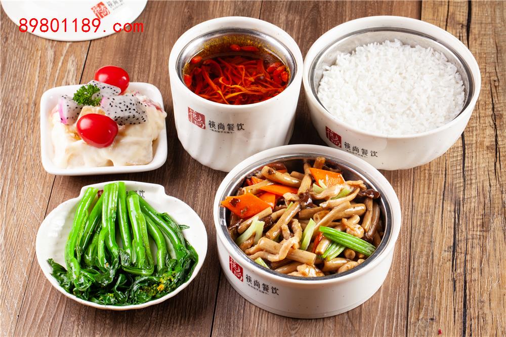 茶树菇肉丝饭