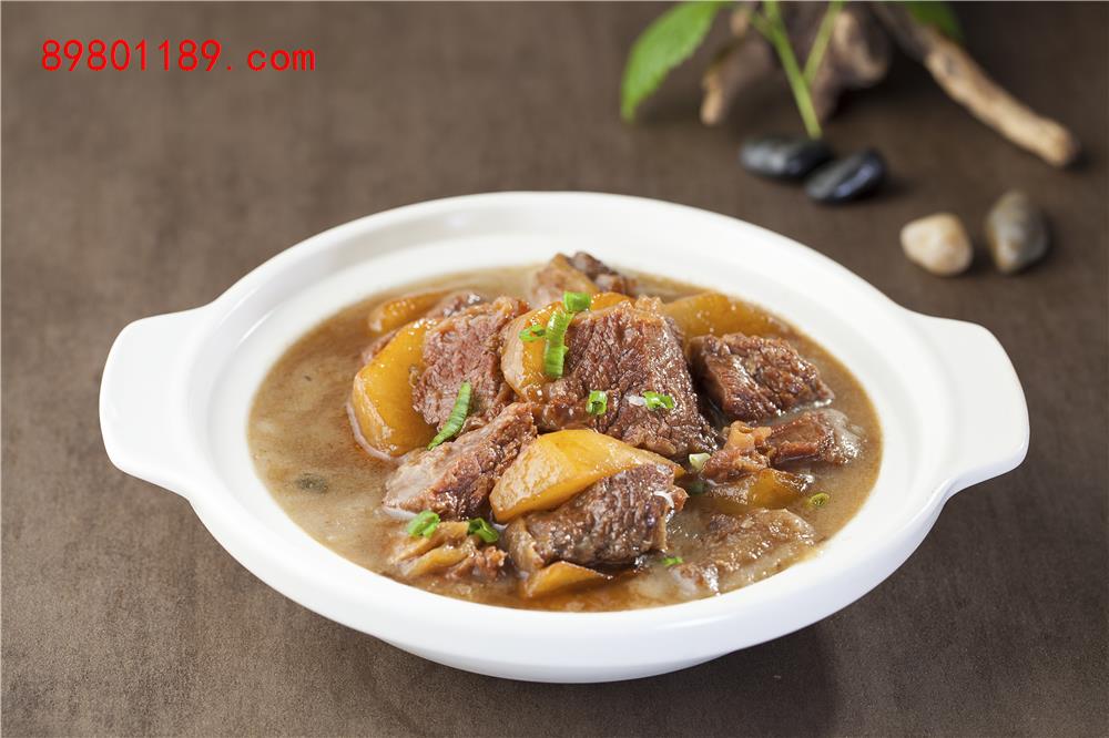 萝卜牛腩煲