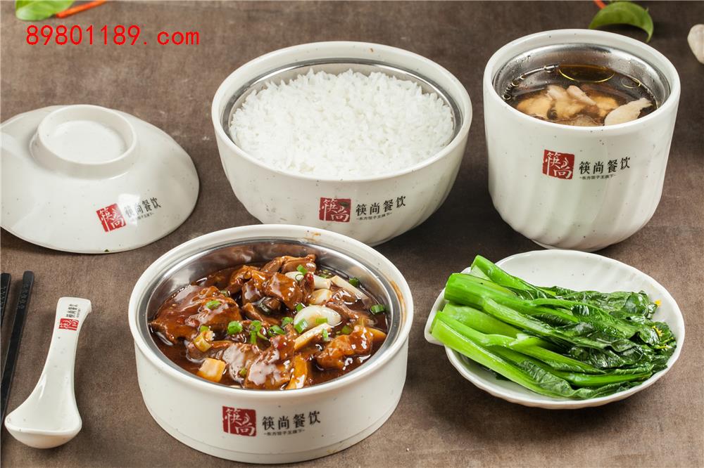 萝卜牛腩饭-