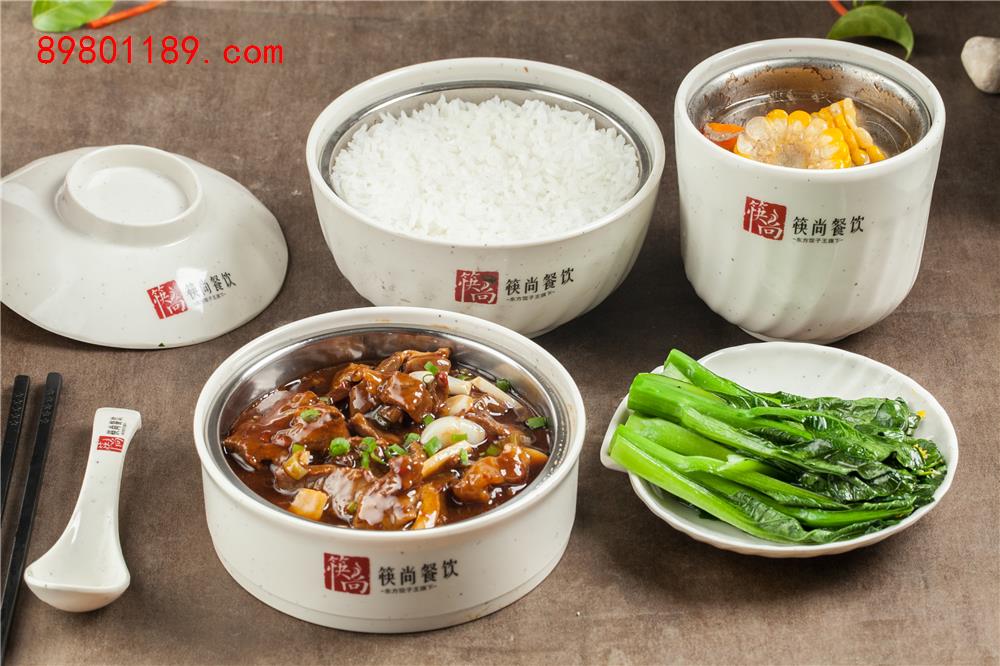 萝卜牛腩饭-