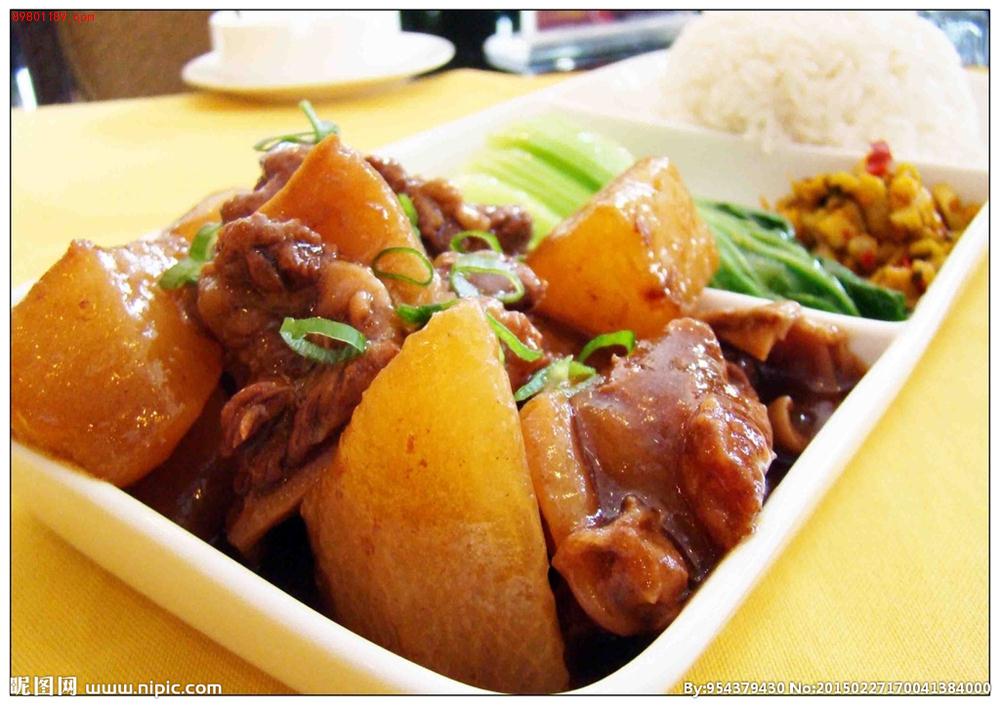 萝卜牛腩饭】