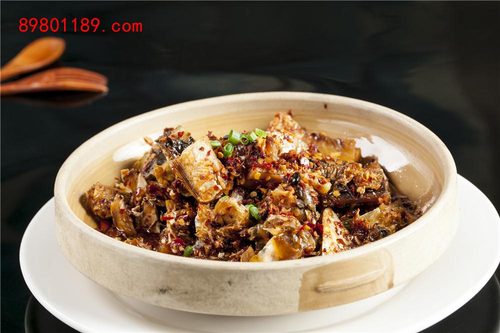 豆椒蒸腊鱼-