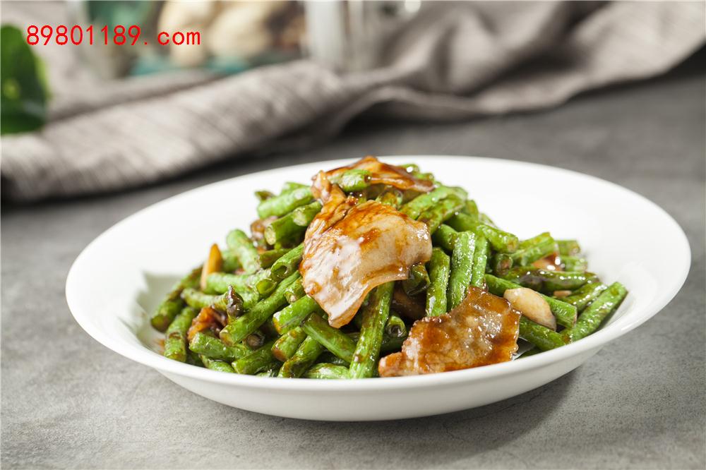 豆角炒肉-