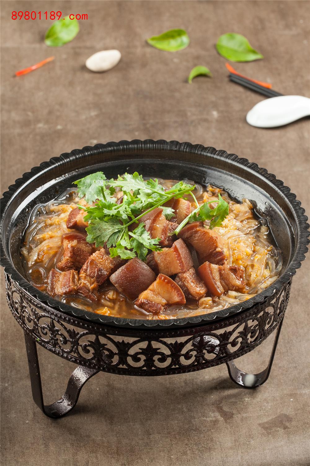 酸菜猪肉炖粉条-