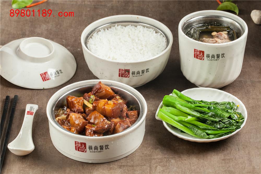 酸菜红烧肉饭-
