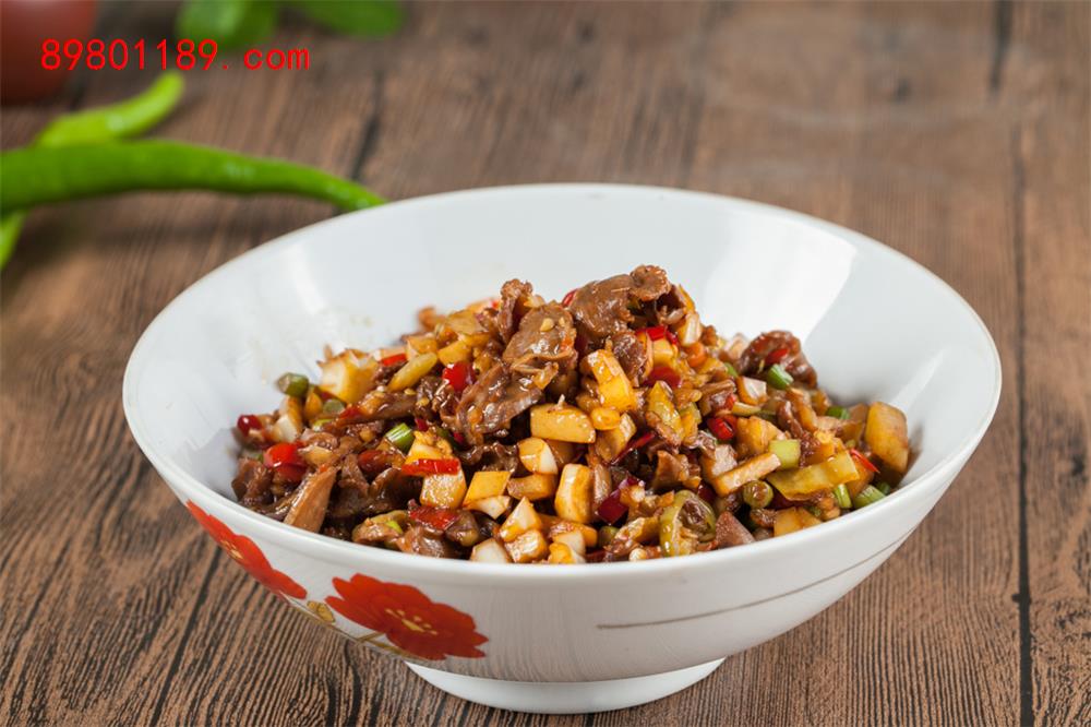 酸辣鸡杂-