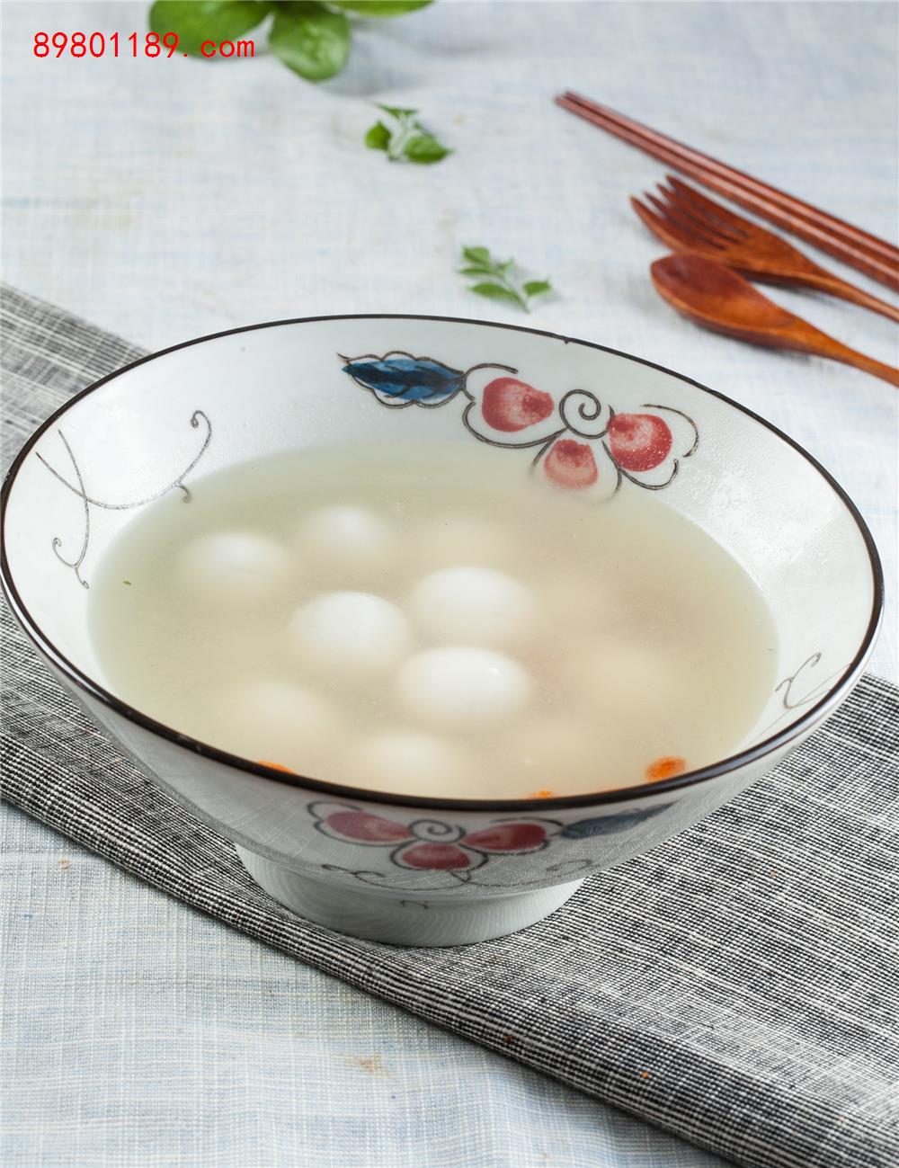 醪糟枸杞汤圆-