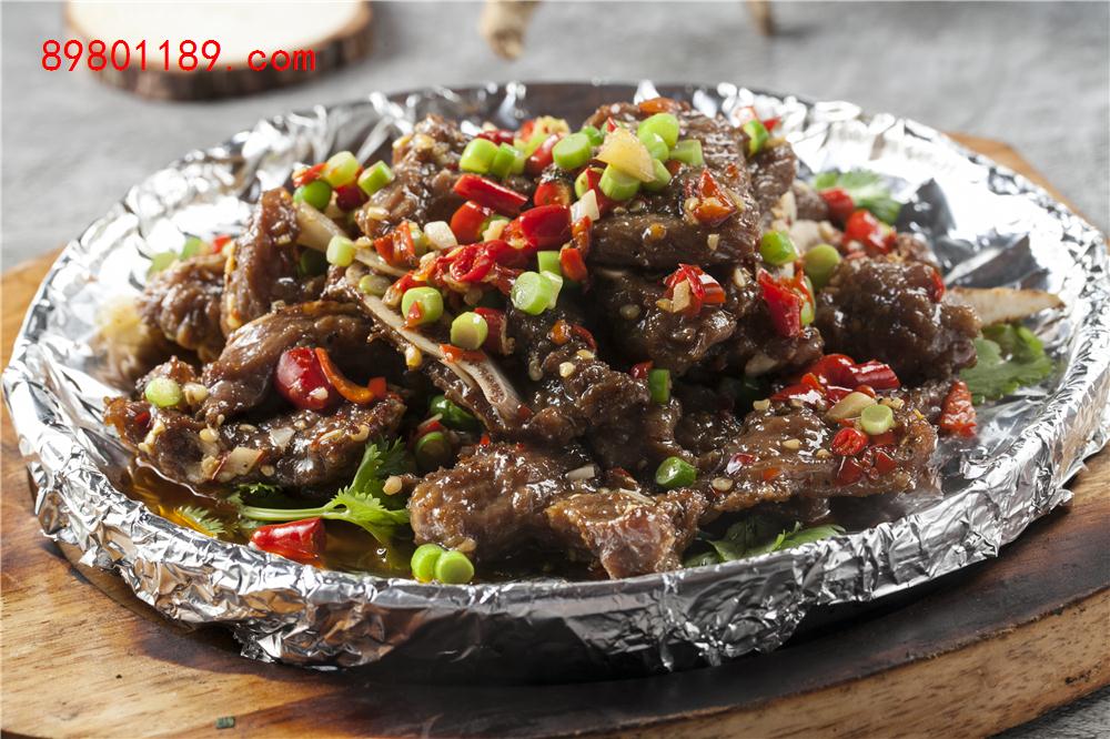 铁板牛仔骨-