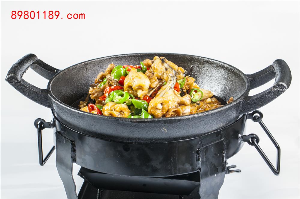 铁锅牛蛙