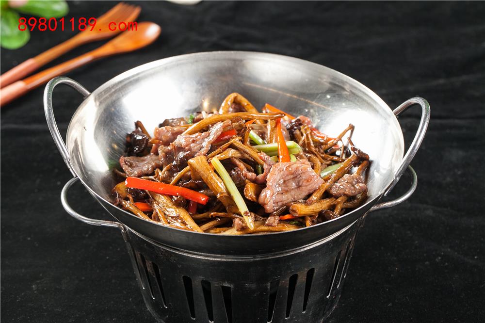 锅仔茶树菇牛肉-