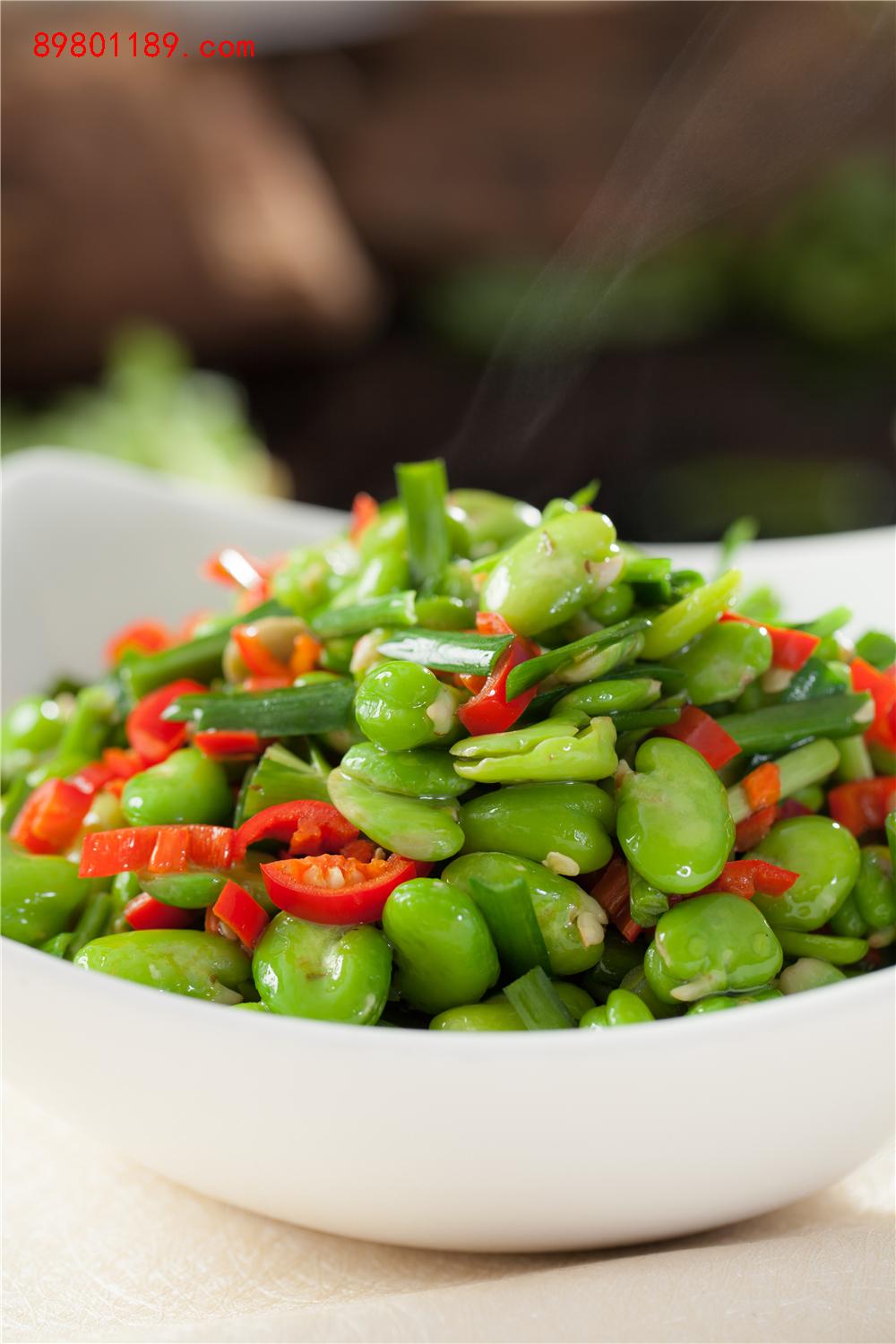 韭菜炒蚕豆