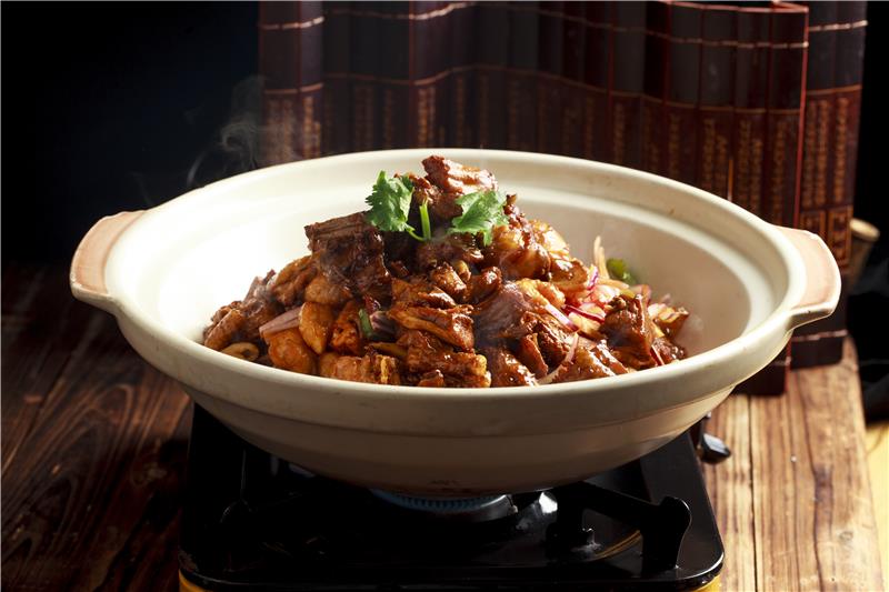 香辣鸡煲