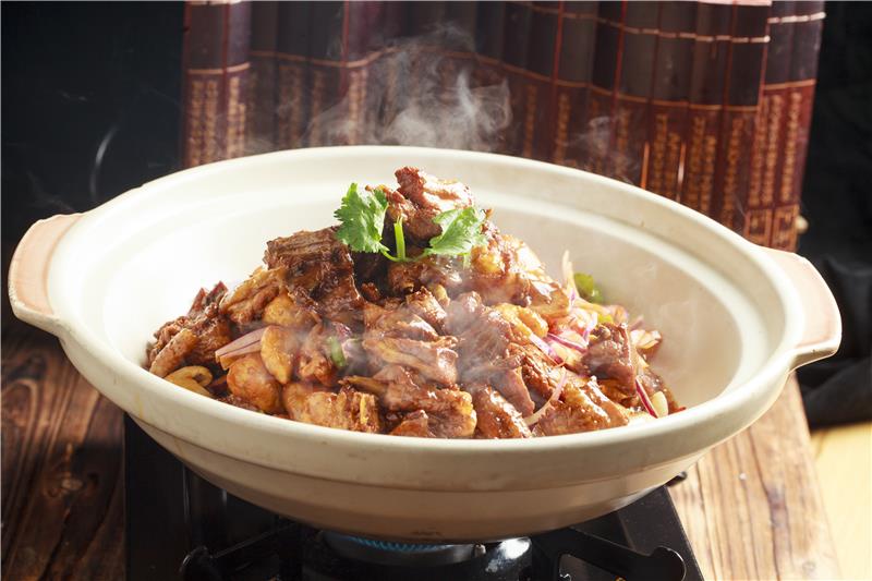 香辣鸡煲