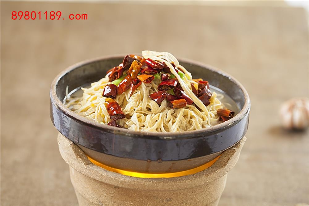 鲜汤豆腐丝