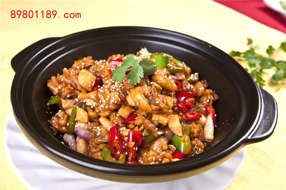 麻辣鸡煲