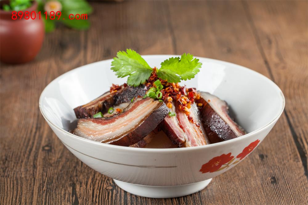 黄的腊肉-