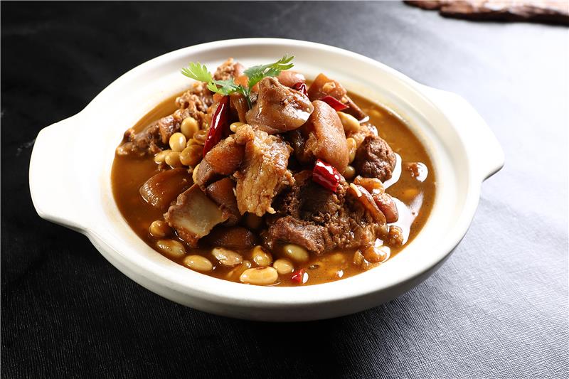 黄豆猪手煲